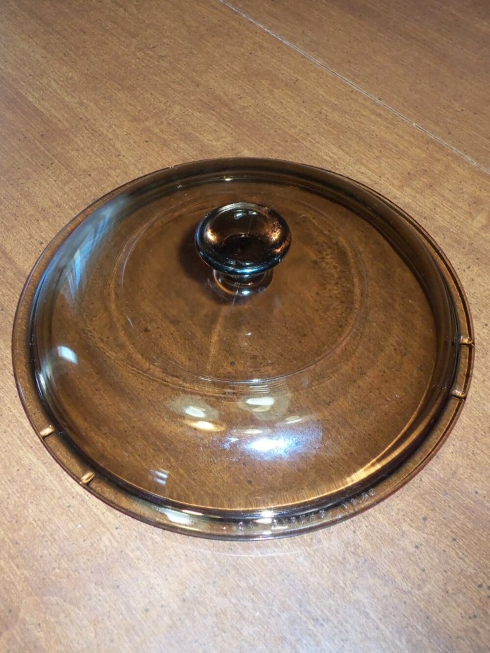 Vintage PYREX Round Clear Amber Glass Lid 7 Inch Large knob 24 V1.6C